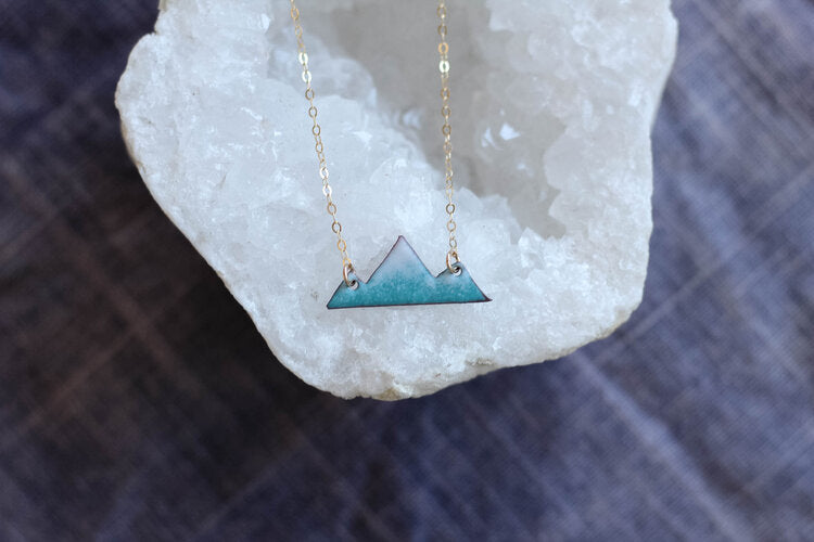 ENAMELED MOUNTAIN PENDANT NECKLACE - Powderaddicts