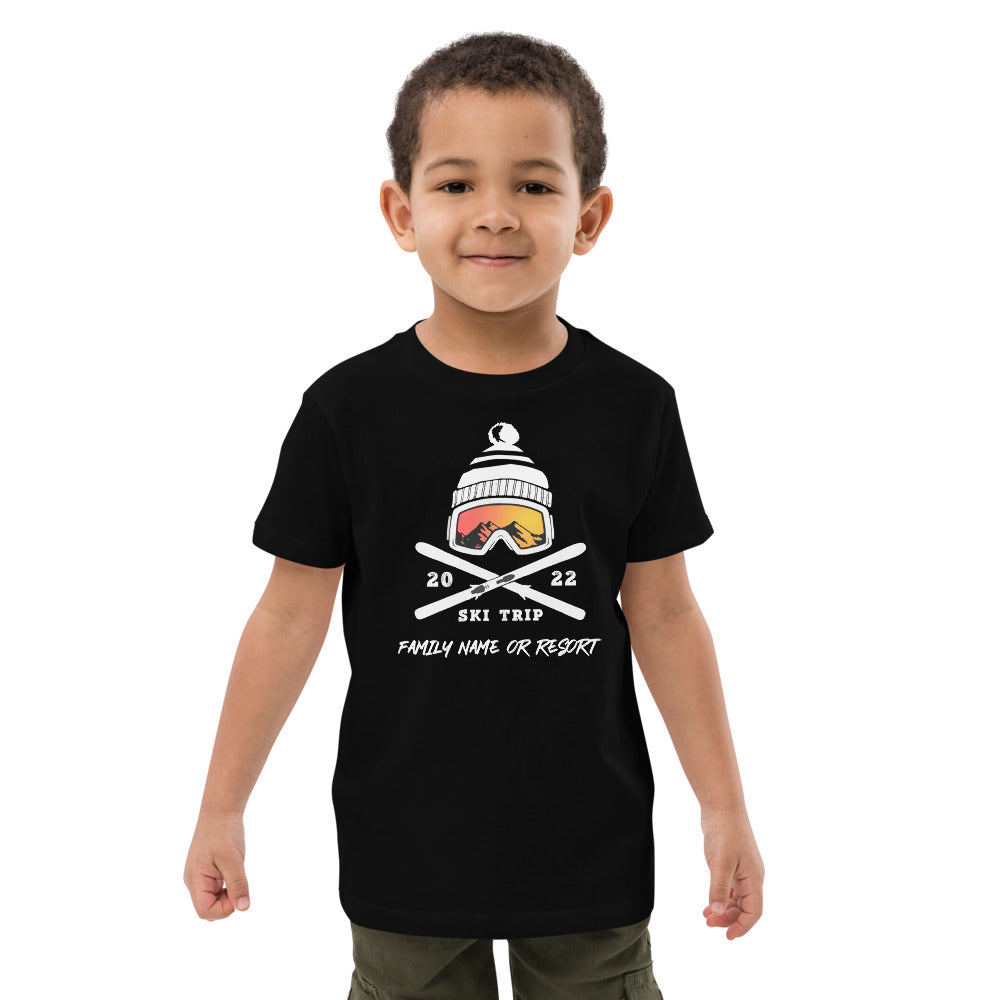 PERSONALIZED FAMILY SKI TRIP ORGANIC COTTON KIDS T-SHIRT 2022 - Powderaddicts